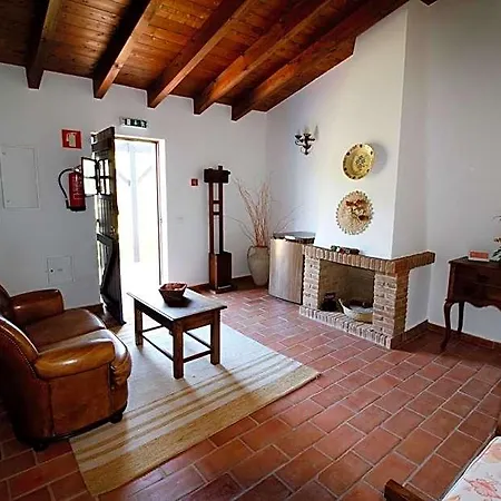 Herdade Da Corte 호텔 3*